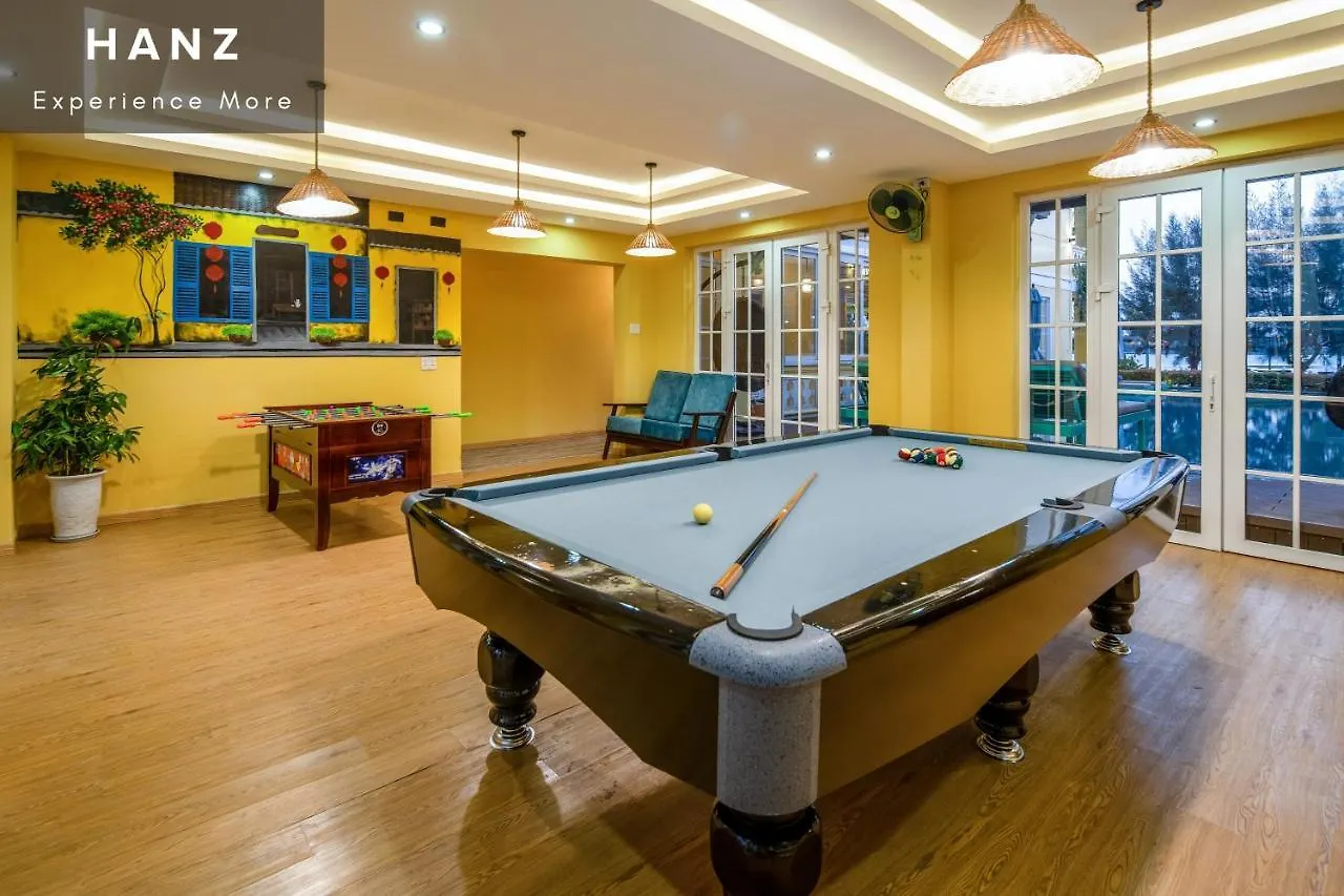Hanz Triple Riverside Villa Hoi An