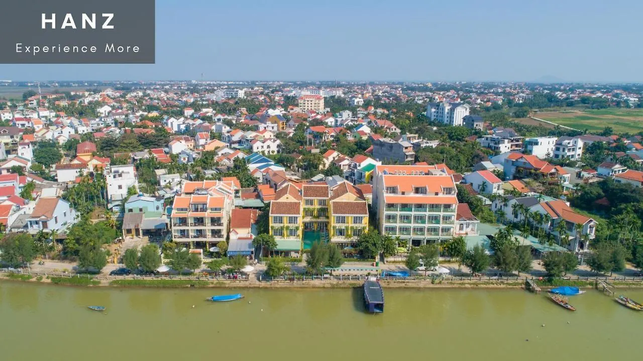 Hanz Triple Riverside Villa Hoi An 0*,  Vietnam