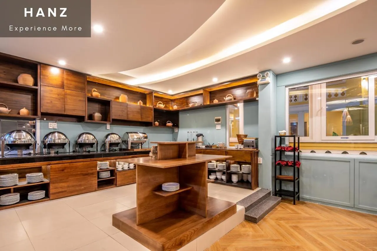 Hanz Triple Riverside Villa Hoi An Vietnam