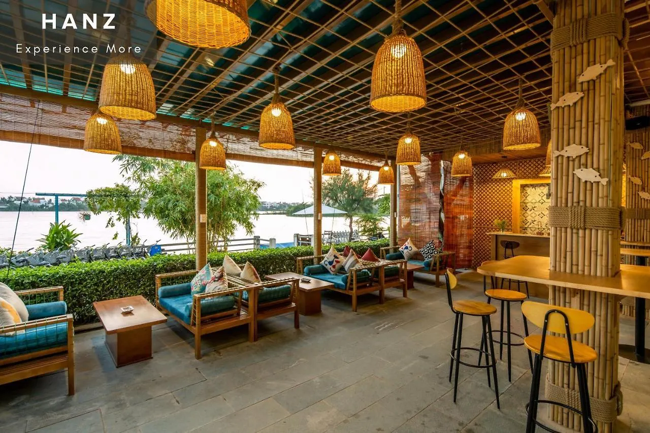 Hanz Triple Riverside Villa Hoi An 0*,  Vietnam